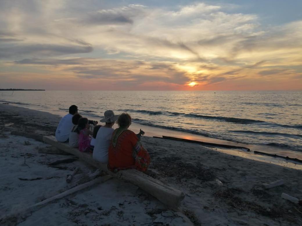 Urantia Beach Hostel & Camping San Onofre 외부 사진